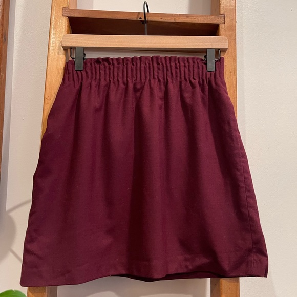 J. Crew Factory SZ 4 Burgundy Pull On Mini Skirt! - Picture 12 of 12